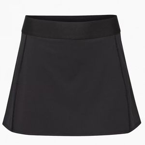 Aritzia tennis micro skirt with built-in shorts (Black, XS)